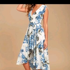 NWT Lulus French Countryside White Floral Print High-Low Dress. 